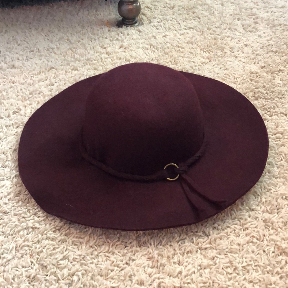 Floppy hat - Picture 2 of 3